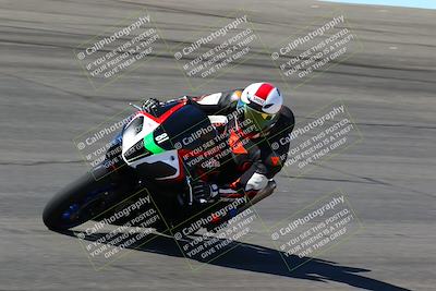 media/Mar-12-2022-SoCal Trackdays (Sat) [[152081554b]]/Bowl Set 2 (1025am)/